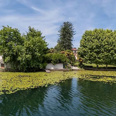 Monate Вилла Travedona